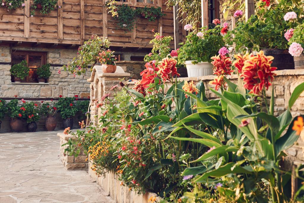 Yovina House Zseravna Kültér fotó